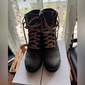 Sorel Women's Lexie Wedge Felt